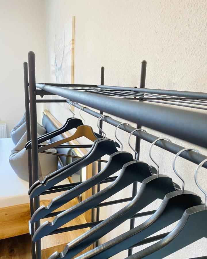 Apartment Aur Place Hell&zentral X Arbeitsplatz Kingsize Bett Kaffee Wlan & Netflix - Perfekt Fur Business & Paare Magdeburg