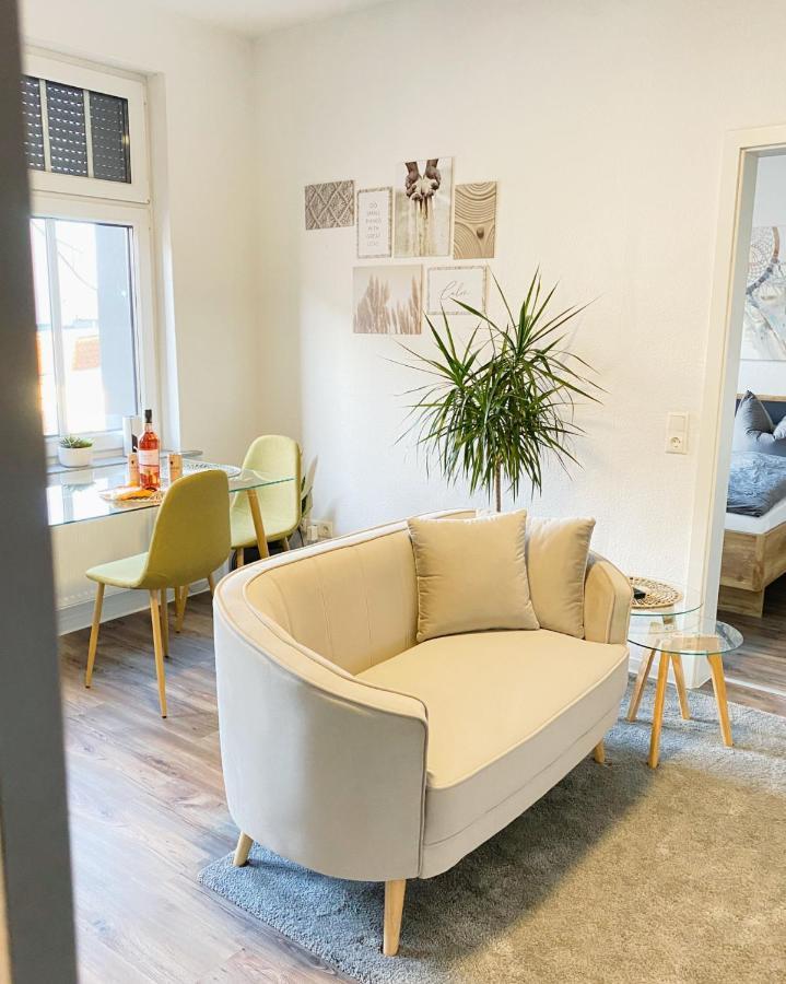 Aur Place Hell&zentral X Arbeitsplatz Kingsize Bett Kaffee Wlan & Netflix - Perfekt Fur Business & Paare